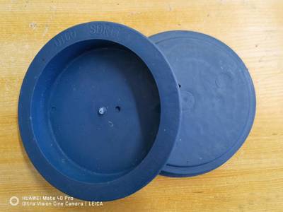 塑料钢管护帽的技术改革与创新